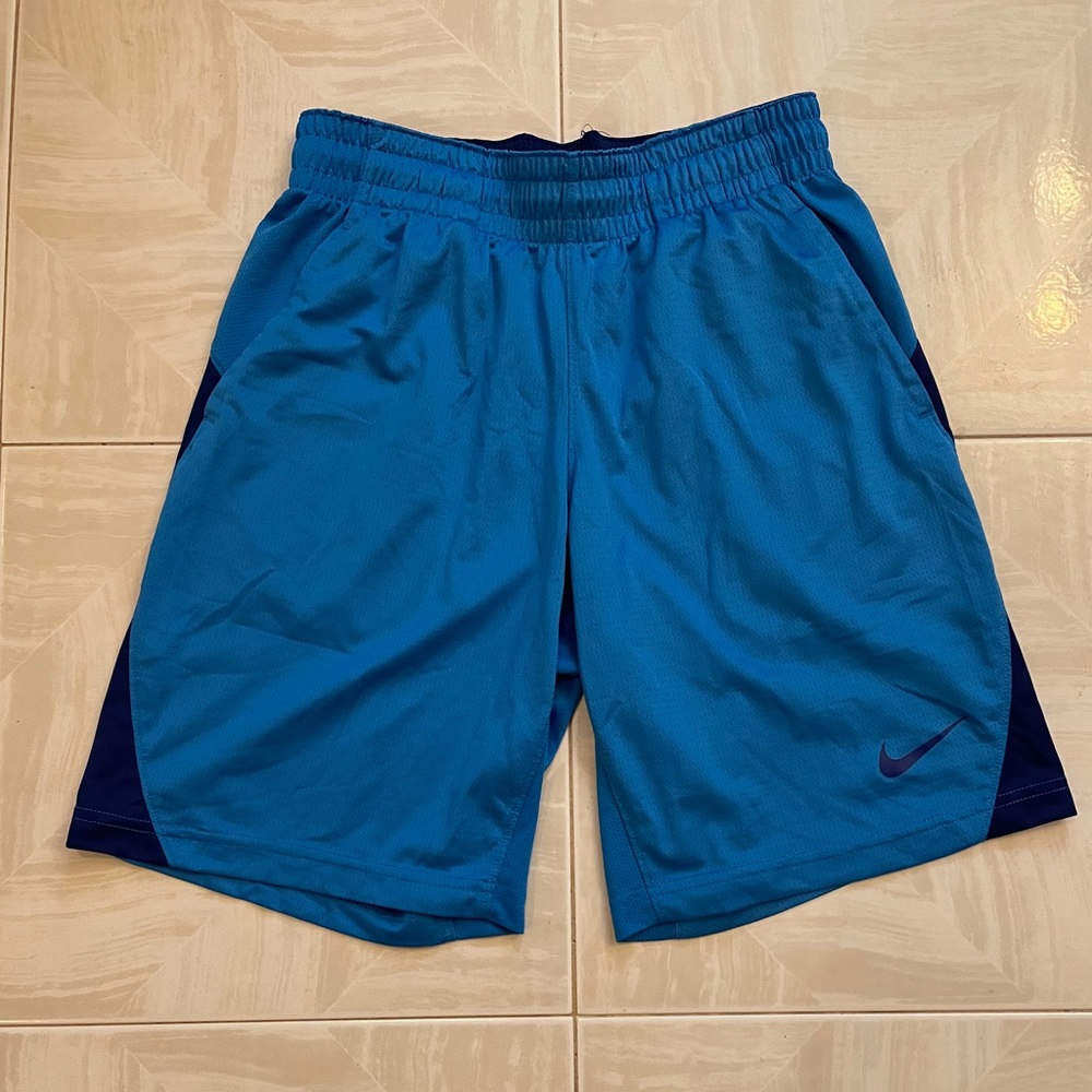 Nike dri-fit mesh basketball shorts. Size: Small. NEW: without tags